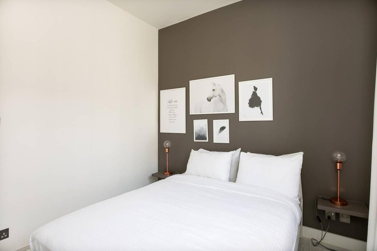 Guestready - West Kensington Home W/Balcony Лондон Екстериор снимка